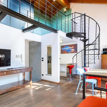 Apartament Strepitoso Loft Con Vista Duomo Alba  Zewnętrze zdjęcie