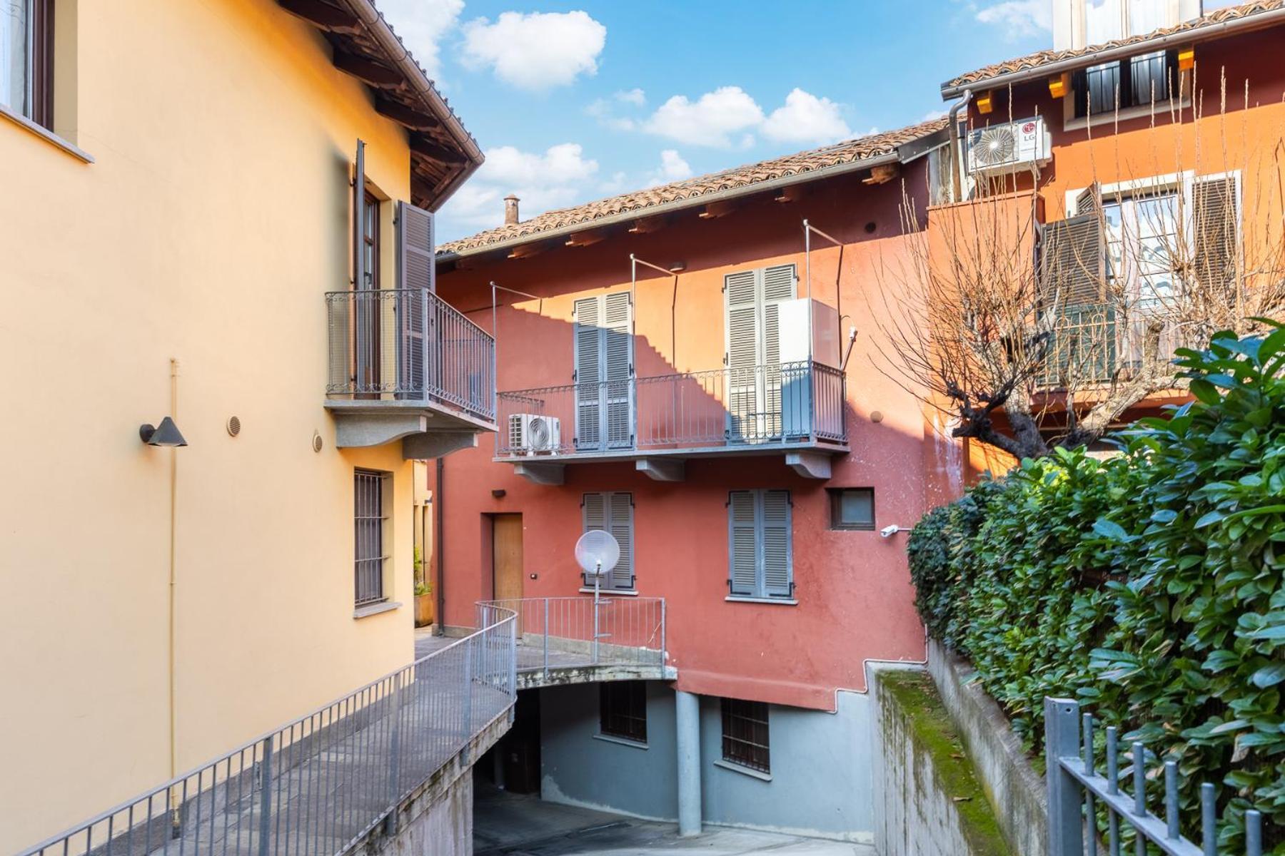 Apartament Strepitoso Loft Con Vista Duomo Alba  Zewnętrze zdjęcie